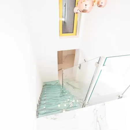 Konukevi Spagna Lemon