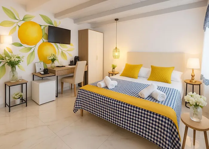 Spagna Lemon Πανσιόν